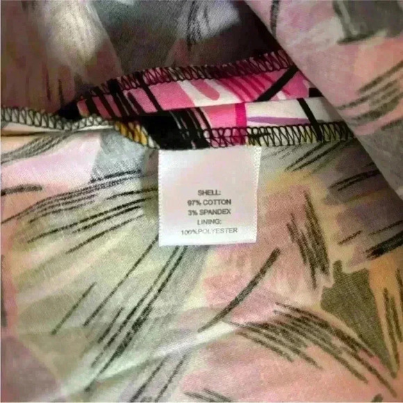 Vicky Tiel. NEW  Bright Floral Halter Fit & Flare Sundress.  Size Large - Picture 13 of 14